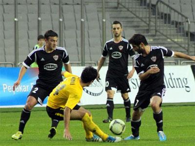 "Qarabağ" və "Neftçi" qələbə qazandı